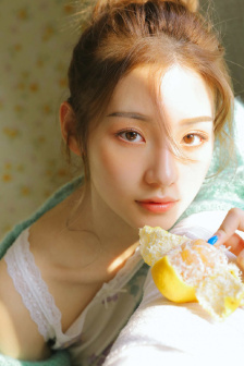 一个女儿四个爸爸